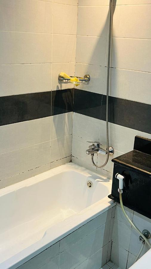 Dubai Star Hostel Eksteriør billede