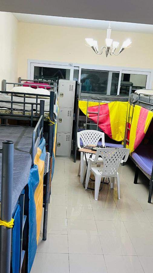 Dubai Star Hostel Eksteriør billede